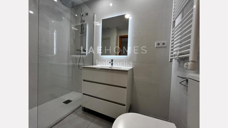 Foto 49ea8535-9e1d-4be3-86a6-603888c0a965. Alquiler piso agradable piso de 3 habitaciones en collfavá, sant cugat del vallés en Sant Cugat del Vallès