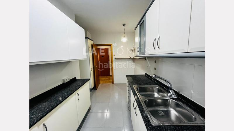 Foto 4a9082d2-a048-476e-9c6b-5371c8b53c2d. Alquiler piso agradable piso de 3 habitaciones en collfavá, sant cugat del vallés en Sant Cugat del Vallès