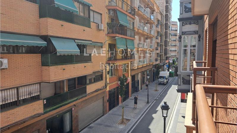Foto 4e3c0592-d443-4267-a5eb-06c3a443e5df. Location appartement avec chauffage parking dans Mercado Alicante