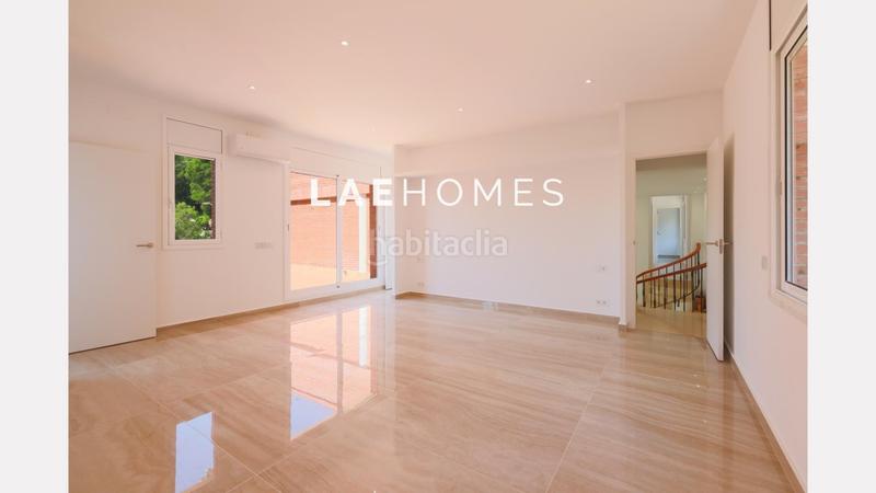 Foto 08a771b2-f8e8-4768-aa6a-b6f9ca298e30. Miete chalet mit parking in Corbera de Llobregat