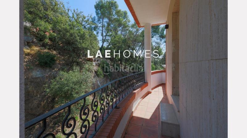 Foto 0e55f54e-fffa-409e-87d2-a390f3d32f39. Miete chalet mit parking in Corbera de Llobregat