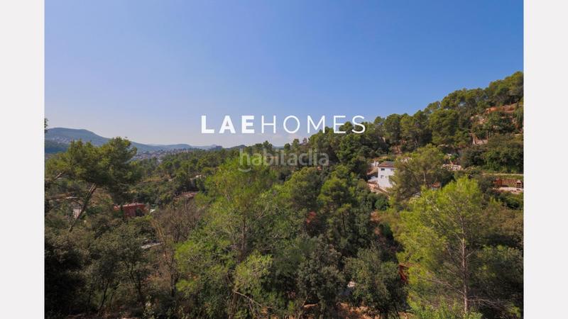 Foto 128fff18-e9c7-4319-b8ad-43a5586c46e7. Miete chalet mit parking in Corbera de Llobregat