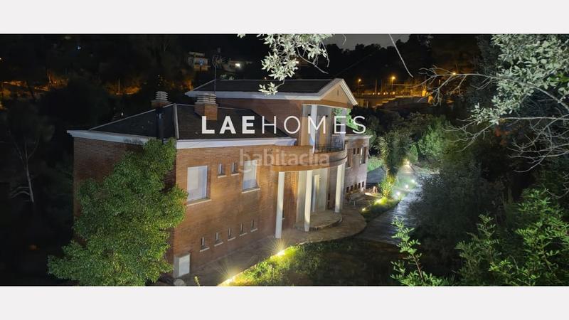 Foto 401faf6d-95d8-40d6-ba62-787fef0b3761. Miete chalet mit parking in Corbera de Llobregat