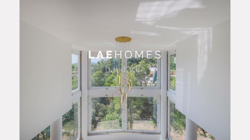 Foto 5893d575-2522-400a-941a-abb55bc436d9. Miete chalet mit parking in Corbera de Llobregat