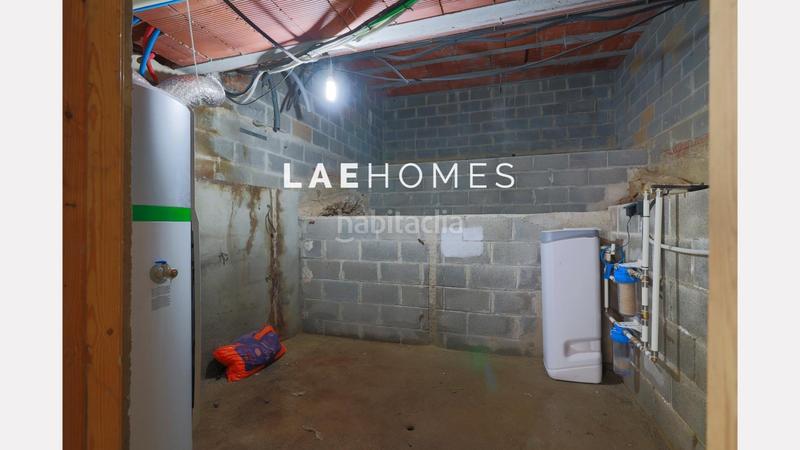 Foto 8caff26c-e24f-431e-a4e2-3769cd8d47f6. Miete chalet mit parking in Corbera de Llobregat