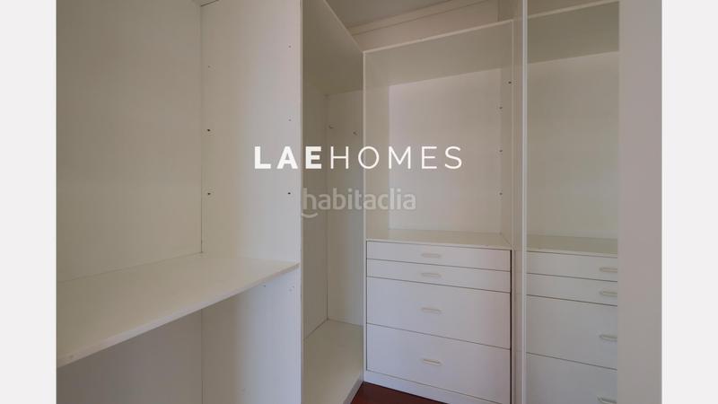 Foto 912fe9f6-f226-443d-afd4-f032c12f552d. Miete chalet mit parking in Corbera de Llobregat