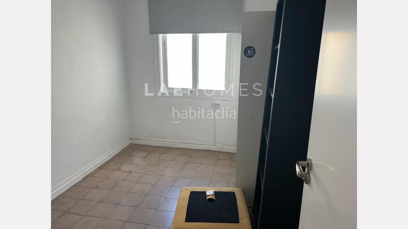 Foto 799efee1-18e4-49f4-b079-dc633ff776a8. Alquiler piso se alquila piso en paseo marítimo pablo ruíz picasso en Málaga