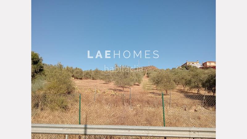 Foto 866ba949-1a73-402e-ae45-e63130cb9741. Terreno residencial solar urbano edificable y parcelas rústicas en venta en colmenarejo en Málaga