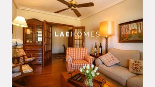 Pis  Calle calle de hondarribia, 3. Piso exterior en edificio de hormigón  centro de donostia