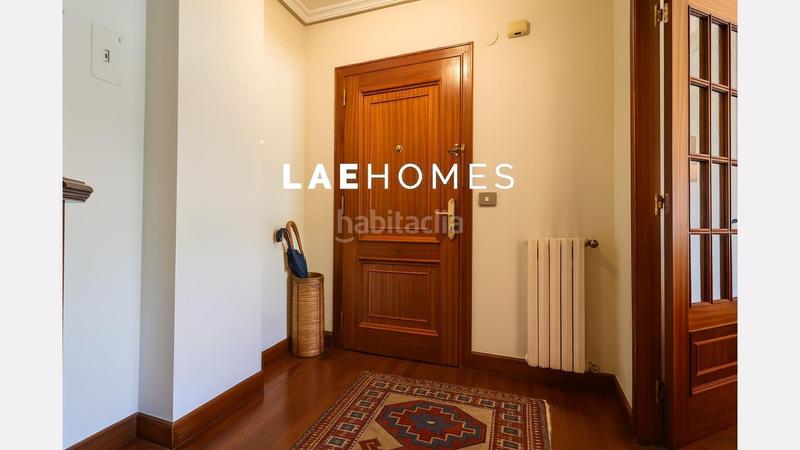 Foto 9f59b7d3-836c-40b7-9cd3-fc4d0e3a84ed. Appartement avec chauffage dans Área Romántica Donostia - San Sebastián