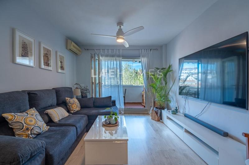 Foto eceed216-ae5a-4ae3-bf65-af6c3bf36d12. Attico con parcheggio piscina in La Cala del Moral Rincón de la Victoria