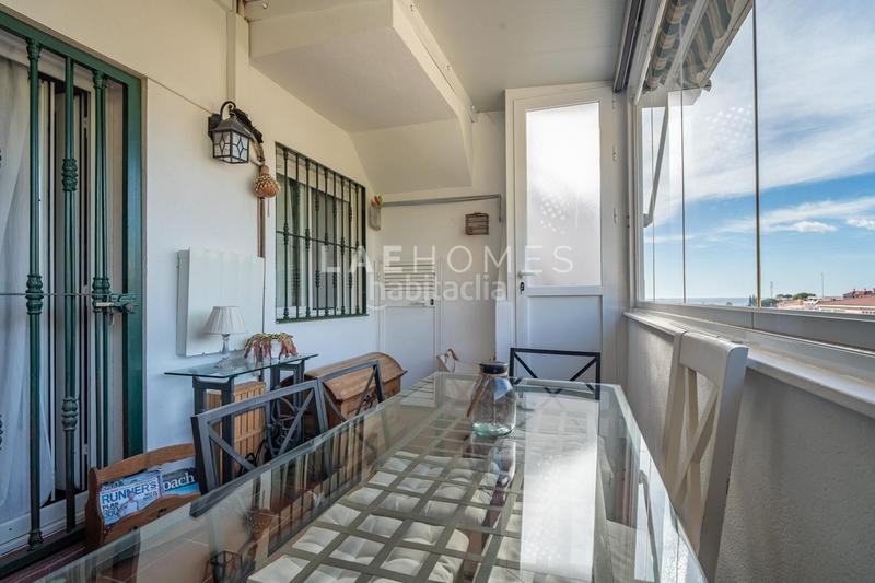 Foto f002400b-563f-4f1d-9d06-6cff00d44e08. Attico con parcheggio piscina in La Cala del Moral Rincón de la Victoria