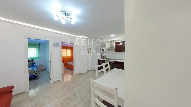 Foto ab4b0dba-fab6-4b82-9c2b-84a990ef734f. Apartament amb calefacció a Torrefiel Valencia