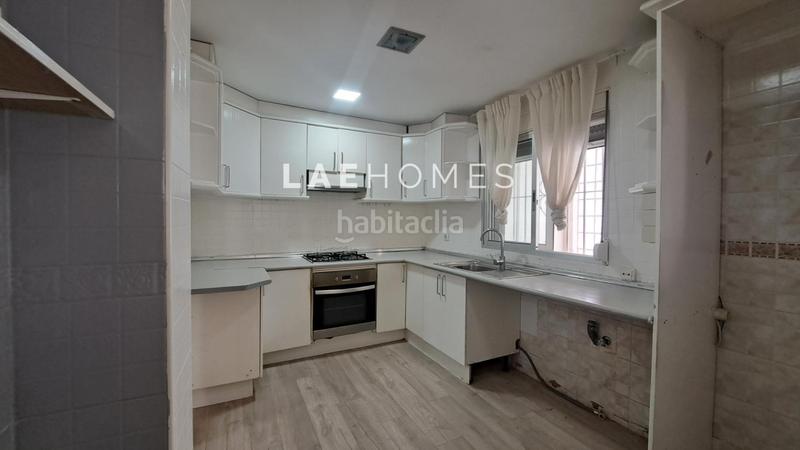 Foto 1589b948-7269-4007-95db-82b3e21ce8d2. Alquiler casa adosada adosado en alquiler a 5 minutos de la playa en Alicante