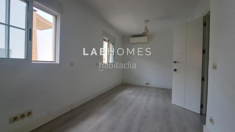 Foto 913bfdbe-fc5e-407f-8663-fe37baa04dea. Alquiler casa adosada adosado en alquiler a 5 minutos de la playa en Alicante