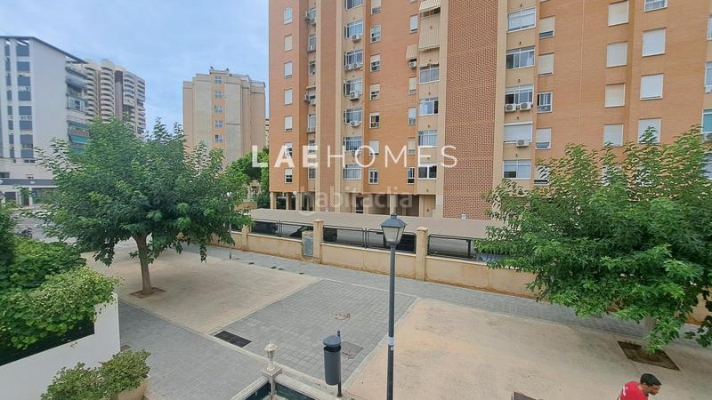 Foto 25beadf4-1a75-4870-9957-e3878f40a86c. Lloguer casa adossada amb calefacció a Albufereta Alicante