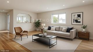 Semi detached house in Calle de Cronos