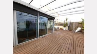 Pis  Carrer montjuic. Espectacular piso con gran terraza y suite con vestidor en sant