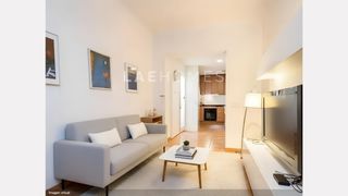 Appartement  Carrer carrer de rubens, 11. Encantador apartamento reformado con patio privado en gràcia  el