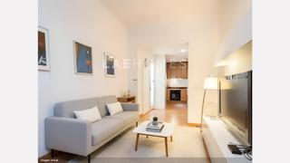 Pis  Carrer carrer de rubens, 11. Encantador apartamento reformado con patio privado en gràcia  el