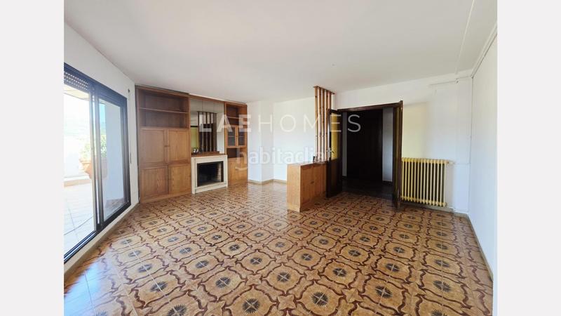 Foto 1674d21d-a75f-449a-9e96-3b0dbbbbbfca. Àtic amb calefacció a Torrent d'en Pere Parres Terrassa