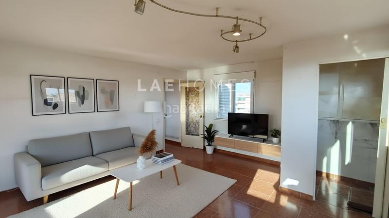 Foto 1e9c500a-7fdd-4539-b7e8-b892470c5d0b. Apartament amb piscina a Albufereta Alicante