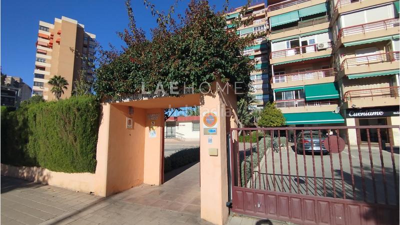 Foto 9dfecce9-d1ee-46c0-a460-0162e21ec415. Apartament amb piscina a Albufereta Alicante