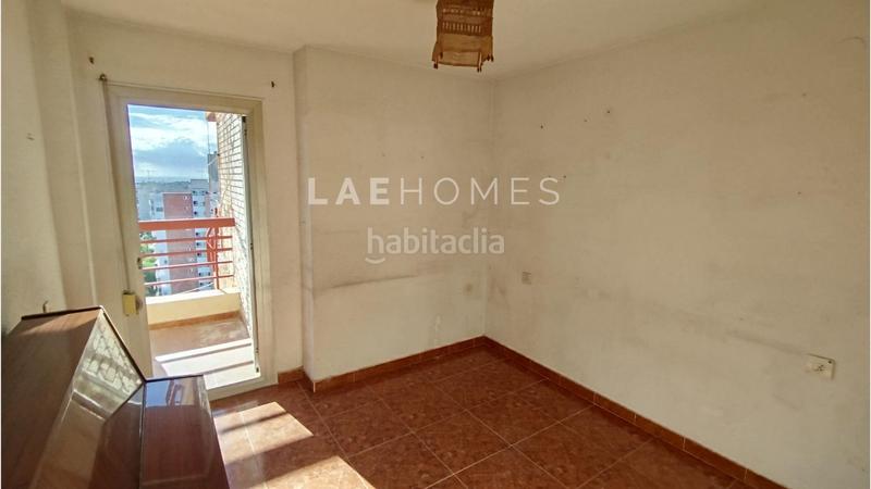 Foto d8c87828-0449-4234-8b5a-8b638dec67cc. Apartament amb piscina a Albufereta Alicante