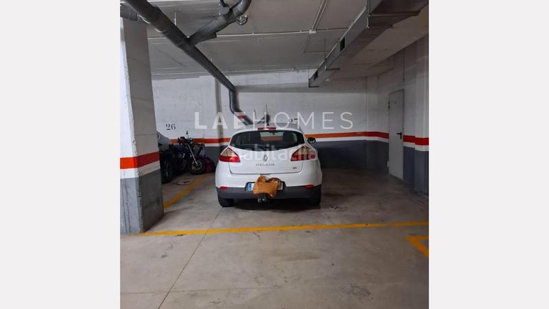 Foto 2d9b8c5f-b831-4669-8a2e-6688f058c3c2. Tríplex amb calefacció aparcament a El Coll Barcelona