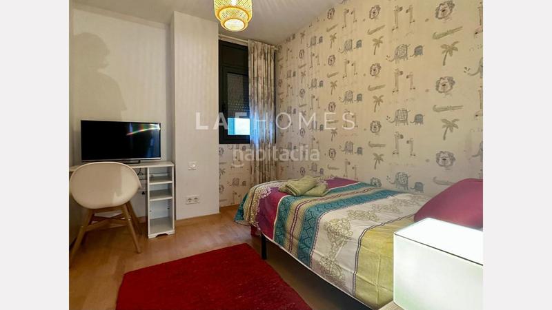 Foto 50629c13-0447-42c1-bdf6-44198d228c7e. Tríplex amb calefacció aparcament a El Coll Barcelona