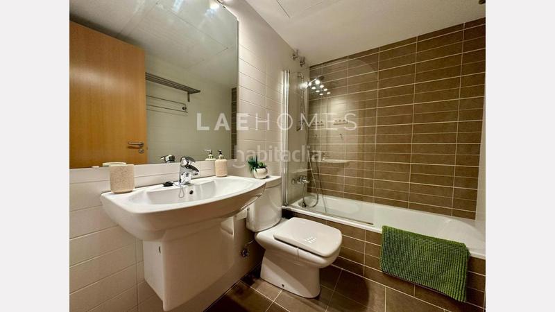 Foto 59955806-0608-495f-a107-d43b352c98bf. Tríplex amb calefacció aparcament a El Coll Barcelona