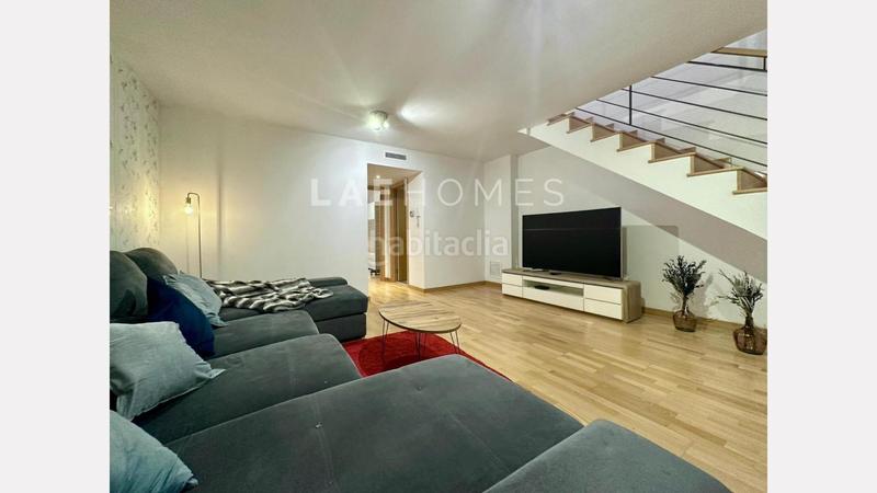 Foto 5b2c1186-7d0f-485d-bac1-0b847888553d. Tríplex amb calefacció aparcament a El Coll Barcelona