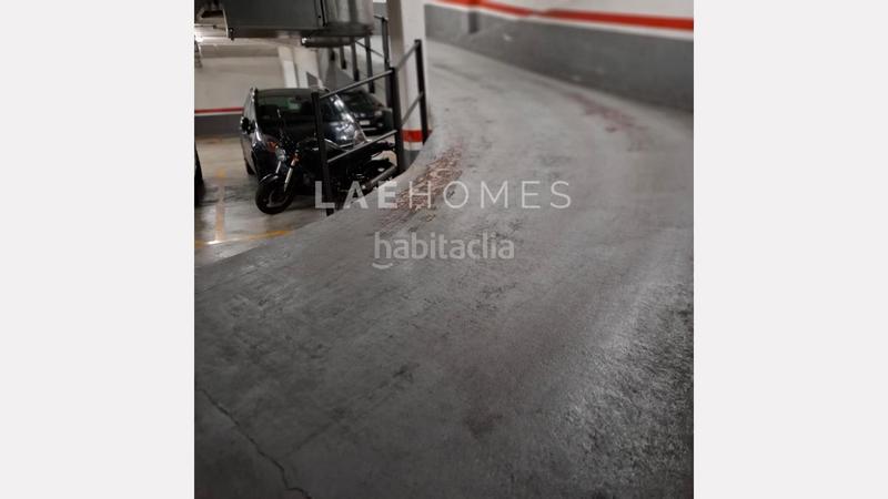 Foto a54ef5ff-da74-4746-a3c9-451a9b77b5bb. Tríplex amb calefacció aparcament a El Coll Barcelona