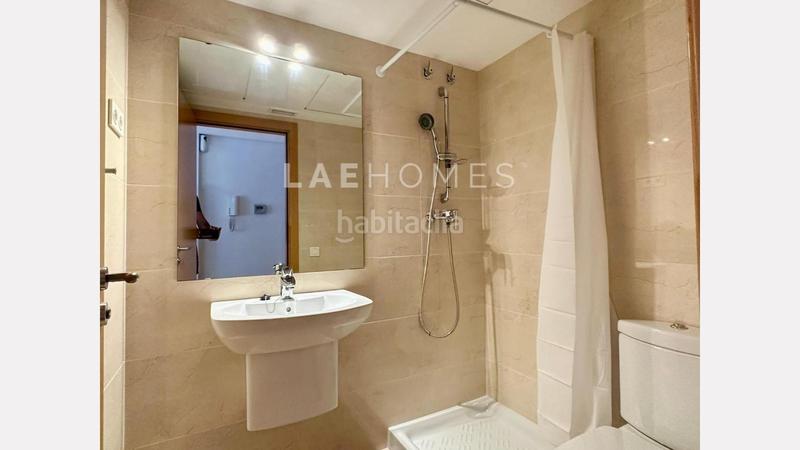 Foto c22d6d1e-aed2-4e3e-9db2-dcc4059cd26e. Tríplex amb calefacció aparcament a El Coll Barcelona