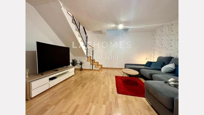 Foto ebd059ac-0159-4609-9bf3-ec3d03f0c01c. Tríplex amb calefacció aparcament a El Coll Barcelona