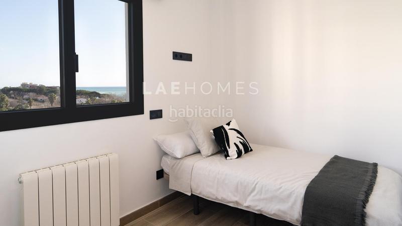 Foto f8009400-f37b-43f3-8d91-9e2db76dce8e. Àtic amb calefacció aparcament a El Balís Sant Andreu de Llavaneres