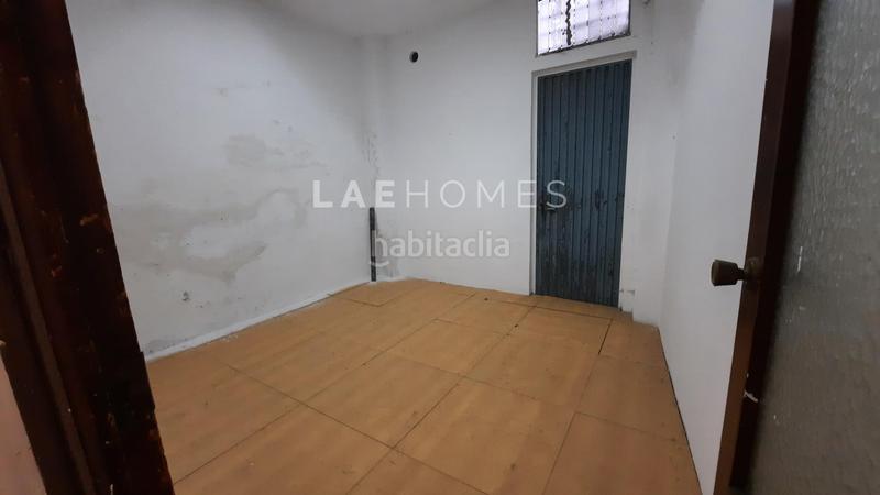 Foto 44ad5e38-a63c-43e3-ad97-f464bfe010b2. Local comercial a La Petxina Valencia