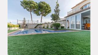 Chalet  Carrer de girona. Casa exclusiva en masos de pals  vistas panorámicas y máximo con