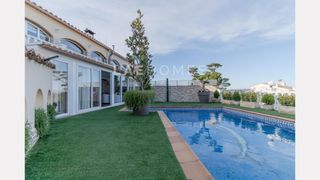 Chalet  Carrer de girona. Casa exclusiva en masos de pals  vistas panorámicas y máximo con