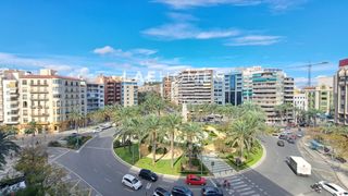 Pis  Avenida federico soto. Piso en venta en plaza de los luceros