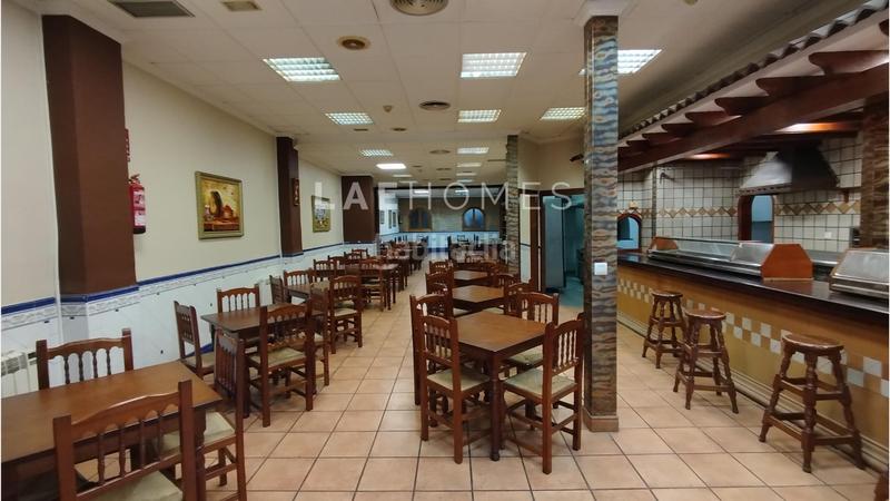 Foto 681869a0-26d8-4ad9-9252-ea2337d1bba8. Local commercial dans Villafranqueza Alicante