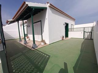 Lloguer Casa adossada a Arico. Alquiler en abades !
