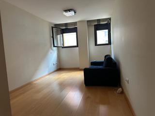 Piso en Ríos Rosas-Nuevos Ministerios. Luminosa vivienda en edificio representativo.