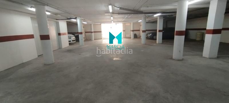 Foto 5272ed8b-a80e-4723-97f4-b3710741a8a2. Aparcament cotxe a Catral