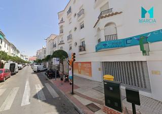 Local commercial à Parque de la Paloma. Local com. en venta en benalmádena.