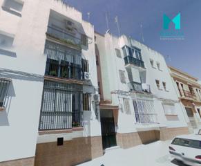 Pis a Mairena del Alcor. Piso en venta en centro, 4 dormitorios.