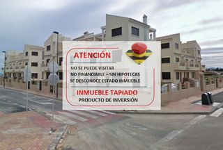 Reihenhaus in Las Lomas de Rame-Bahía Bella. Adosado en venta en los alcázares, 2 dormitorios.