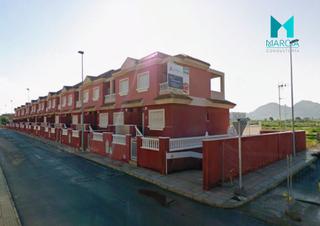 Chalet in Islas Menores-Mar de Cristal. Chalet en venta en playas  islas menores, 3 dormitorios.