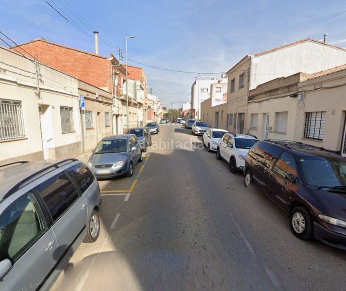 Foto ffe109c2-32be-4d69-8d49-65285284792e. Edifici a Can Feu Sabadell