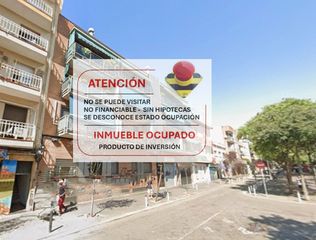 Flat in Sant Roc. Piso en venta en centre, 3 dormitorios.